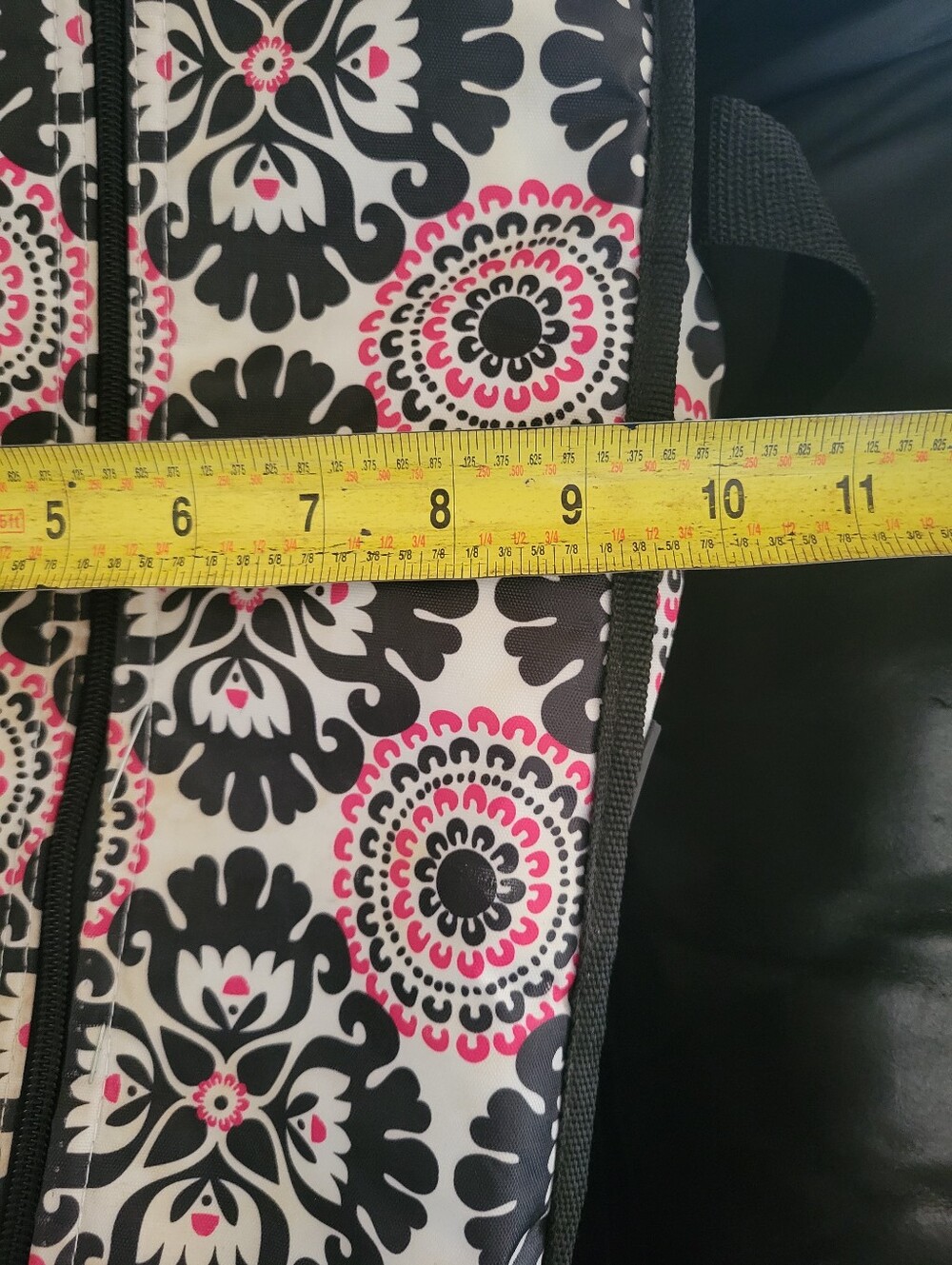 Thirty-One Cooler Bag in black and pink flower print - Picture 11 of 14